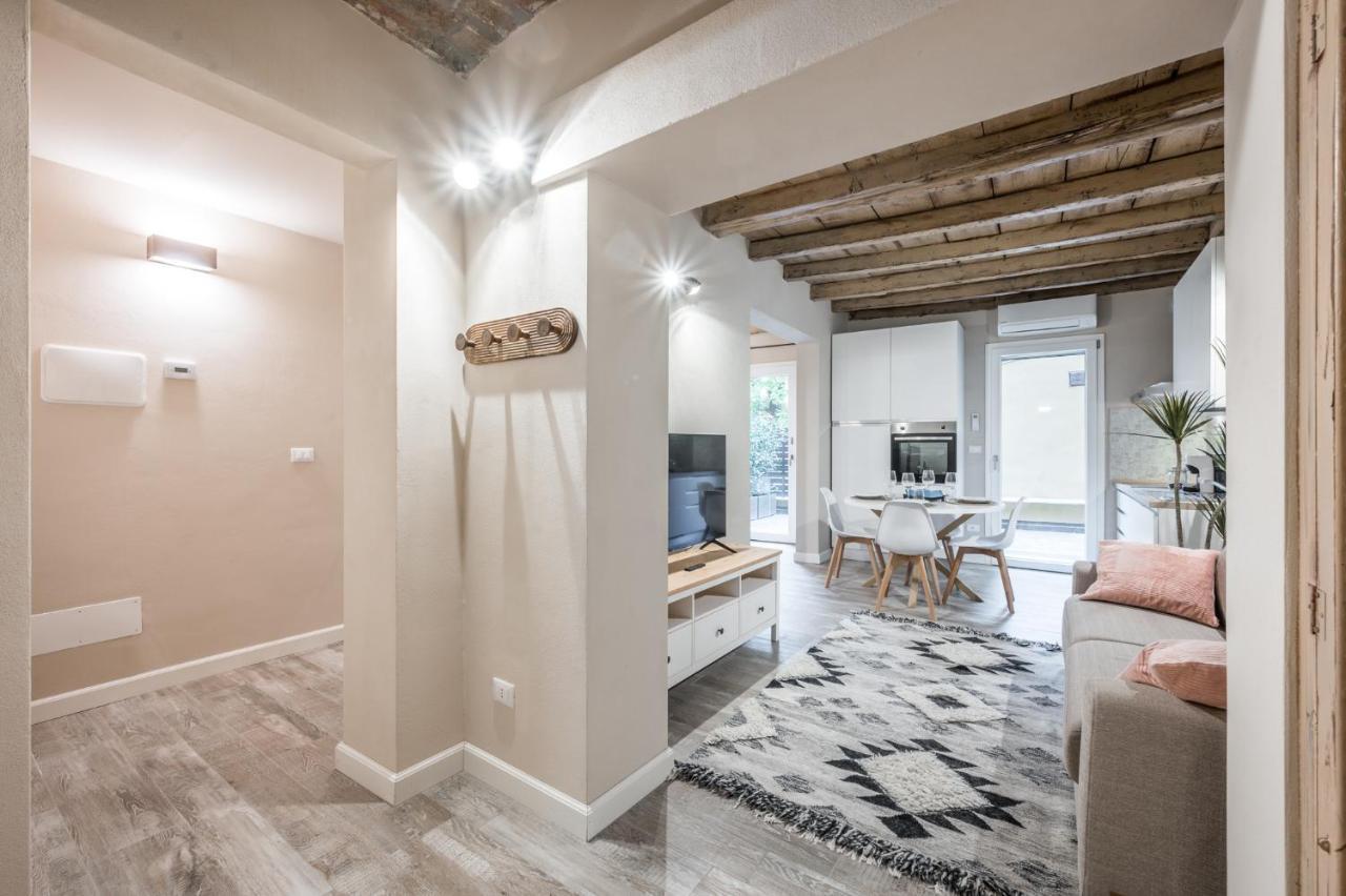 Broccaindosso Wood Apartments 5* Болонья Экстерьер фото